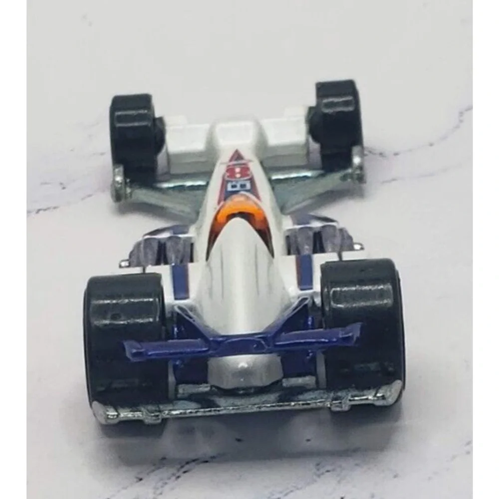 Hot Wheels 2011 World Racers 5-Pack Nitro Scorcher White w/ Red 5 Spoke Wheels